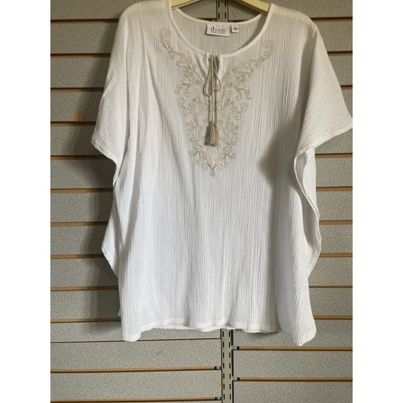 CO Tops - D & Co Denim And Company White W/tan Embroidery Neck Tassels Ribbed Short Sleeve